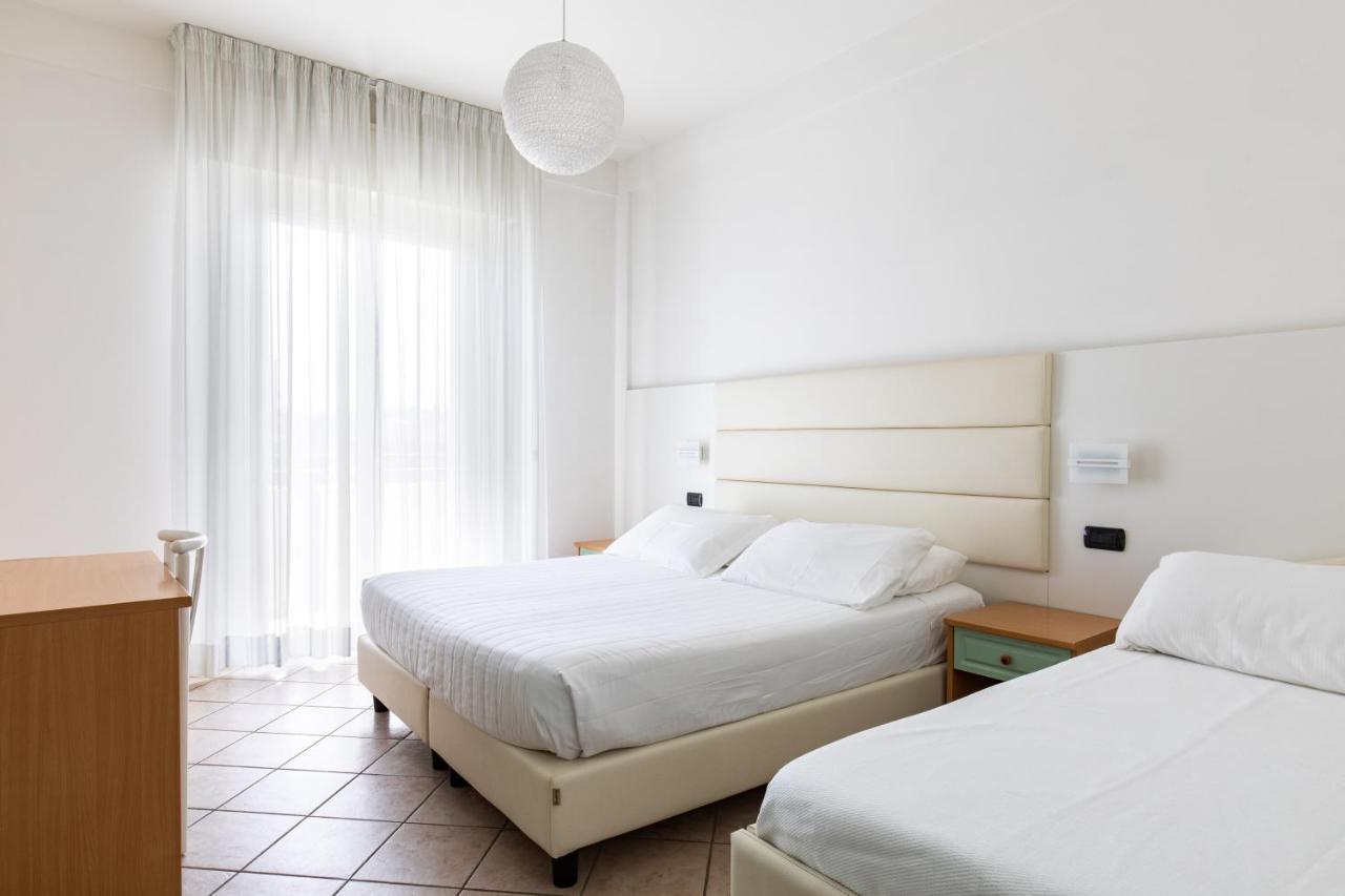 Hotel Palos Rimini Exterior photo